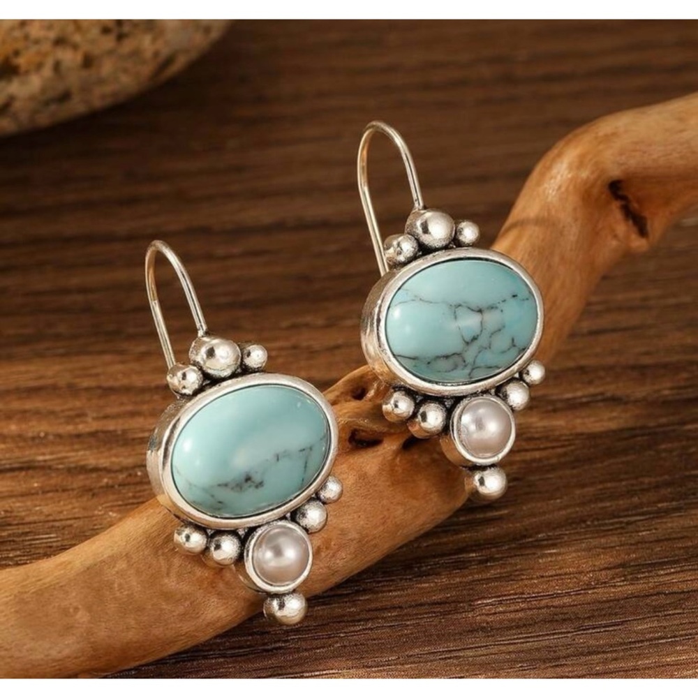 Vintage inspired turquoise + silver earrings